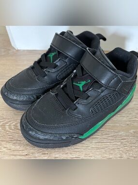 Nike JORDAN SPIZIKE LOW Little Kid SZ 11 Black Pine Green Sneakers Shoes